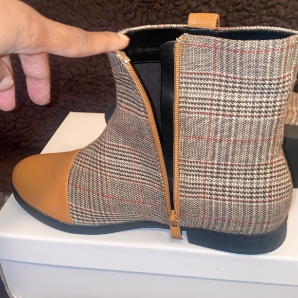 Plaid/peanut butter stylish ankle boots!  Very stylish! - Picture 9 of 10